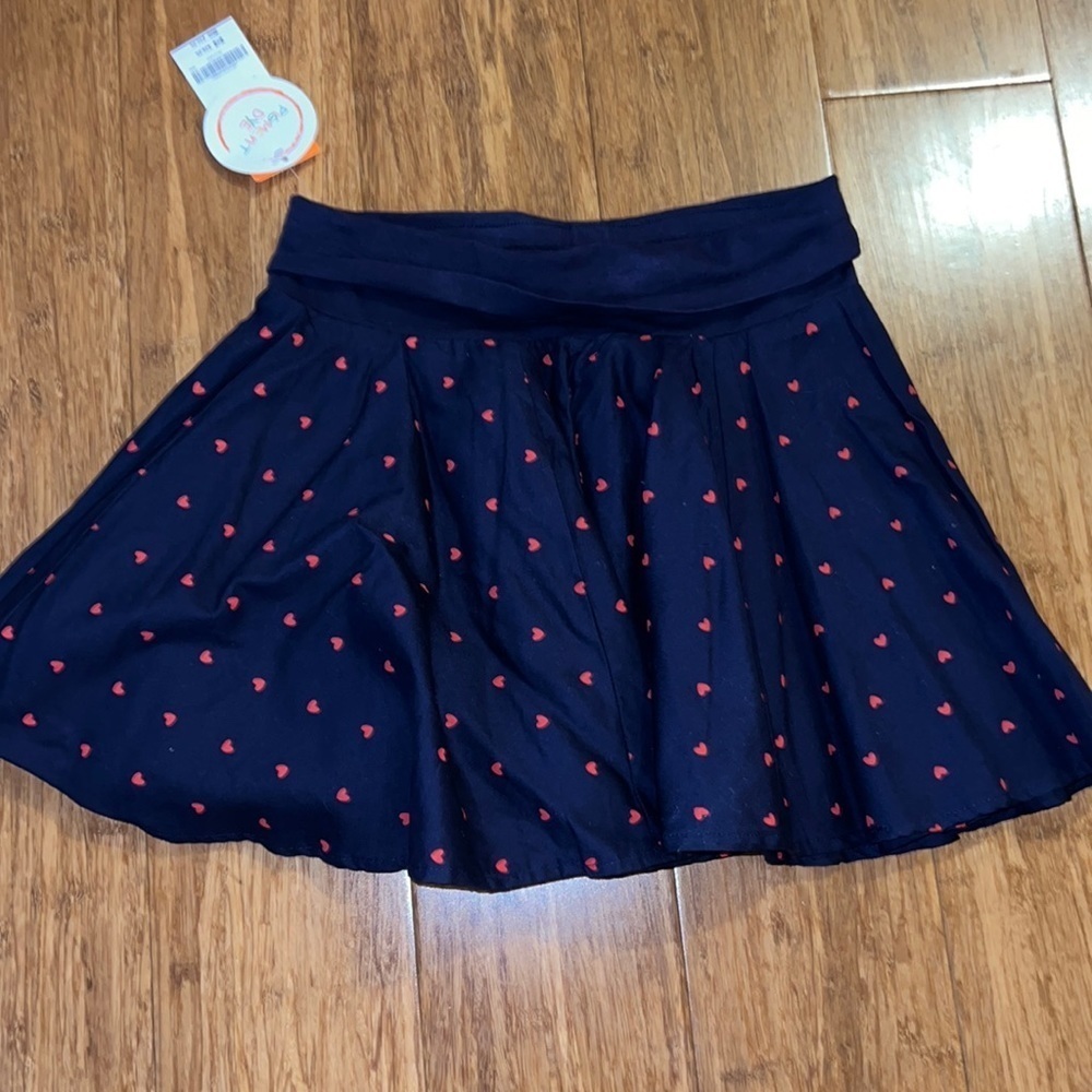 Gymboree Girls Navy and Red Heart Skirt size 8 NWT